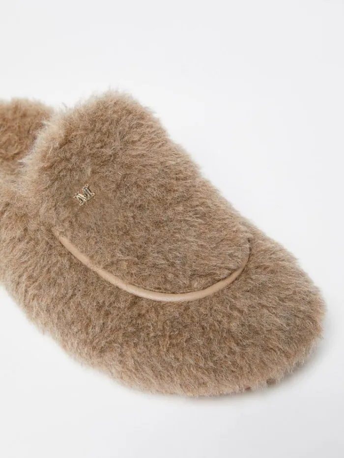 Woman Teddy Mules Turtledove Maxmara Flat Shoes Woman Teddy Mules Turtledove Maxmara Flat Shoes
