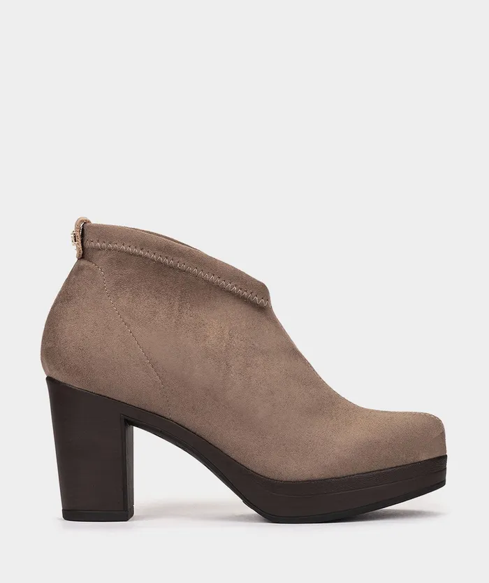 Women Adana Brown 8211 Ankle Boots Pedro Miralles