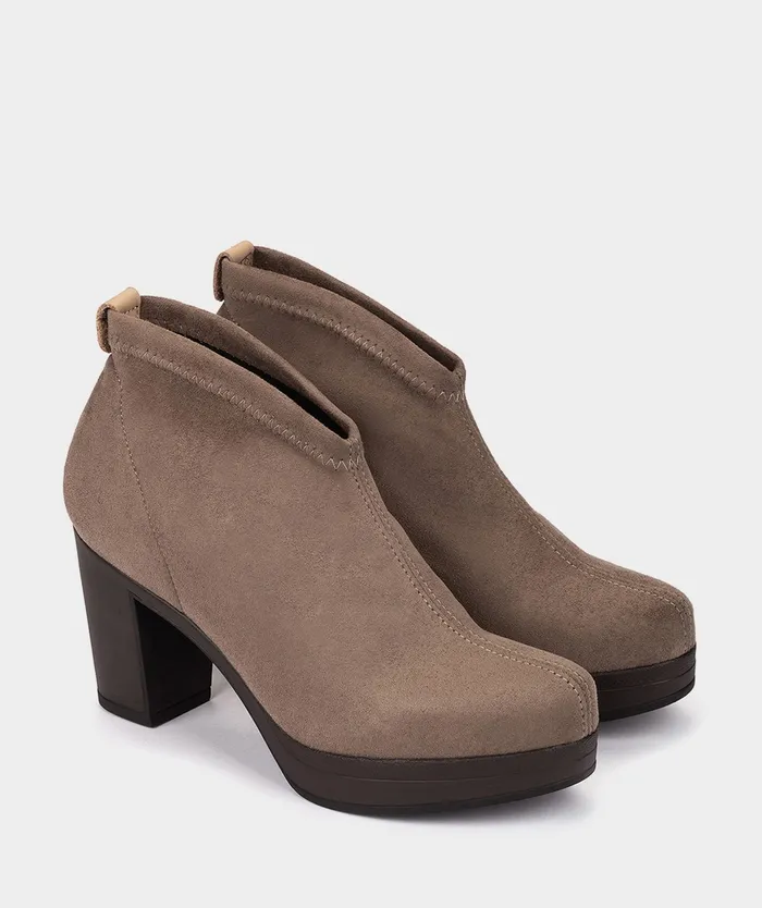 Women Adana Brown 8211 Ankle Boots Pedro Miralles