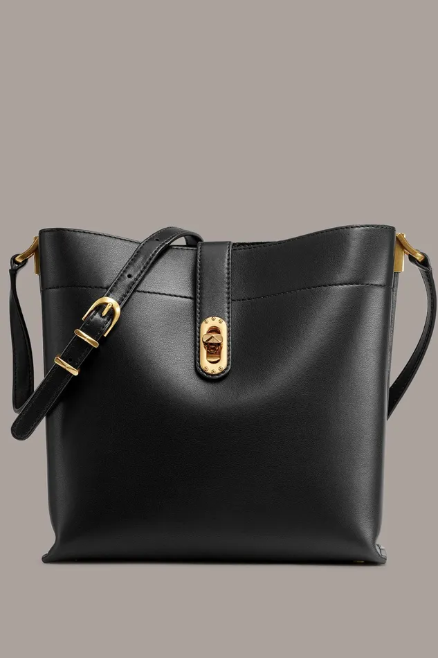 Women Crossbody Bags And Satchels Donna Karan BRIDGEHAMPTON CROSSBODY Black
