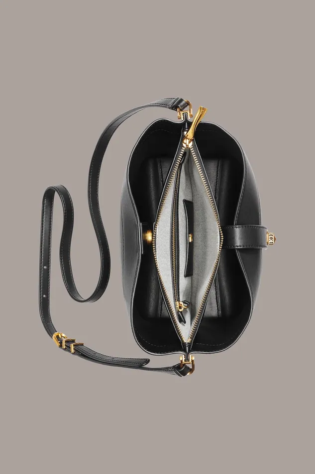 Women Crossbody Bags And Satchels Donna Karan BRIDGEHAMPTON CROSSBODY Black