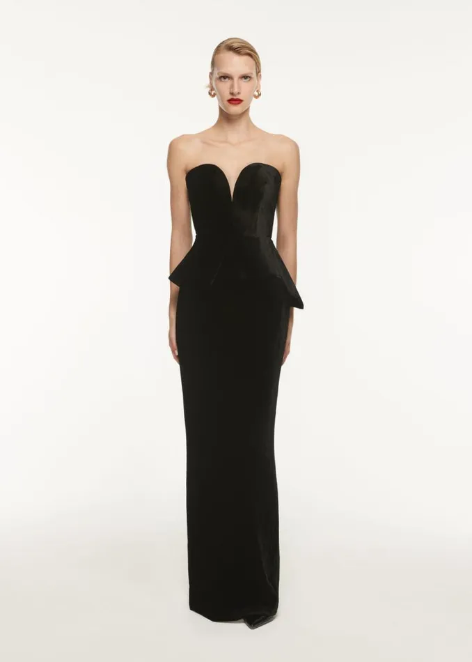 Women Dresses Roland Mouret Strapless Velvet Peplum Gown