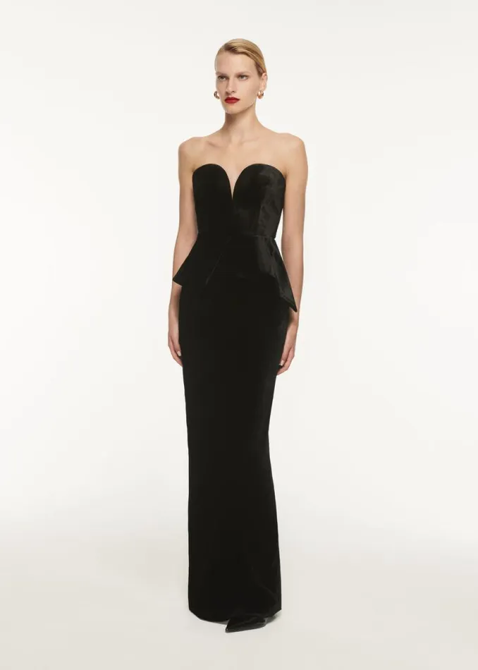 Women Dresses Roland Mouret Strapless Velvet Peplum Gown