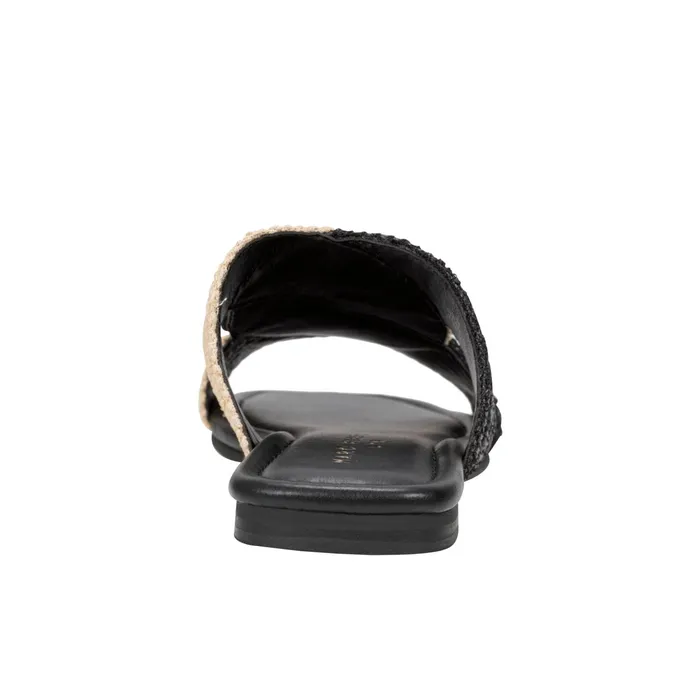 Women Navie Flat Sandal Black Raffia Marc Fisher Sandals