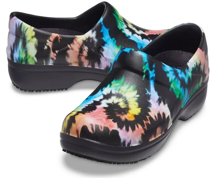 Women Neria Pro II Graphic Clog Black Crocs Clogs
