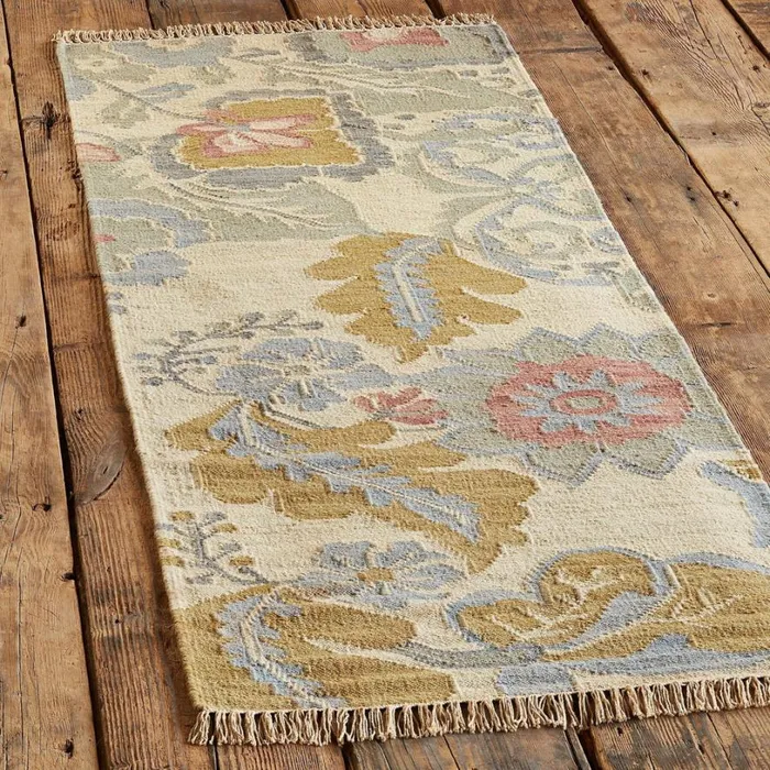 Women Passion Flower Kilim Rug Sundance Catalog Rugs Women Passion Flower Kilim Rug Sundance Catalog Rugs