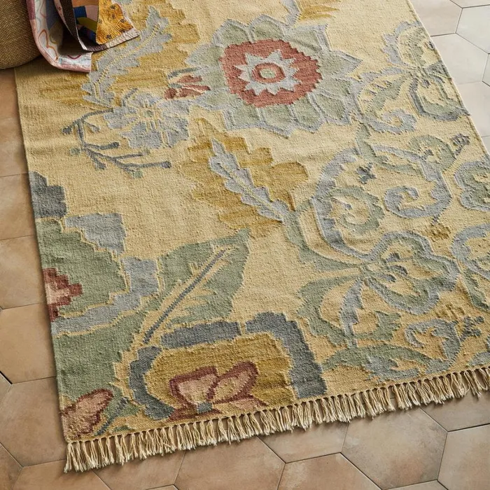 Women Passion Flower Kilim Rug Sundance Catalog Rugs Women Passion Flower Kilim Rug Sundance Catalog Rugs
