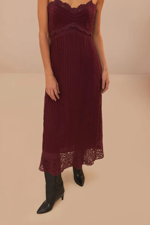 Women Purple Lace Sleeveless Midi Dress Purple FARM Rio Midi Dresses