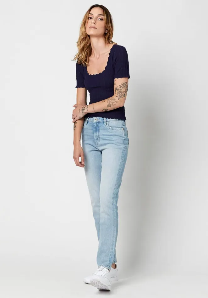 Women Scalloped Sonya Scoopneck Top Naval Academy Buffalo David Bitton Tops and Tees