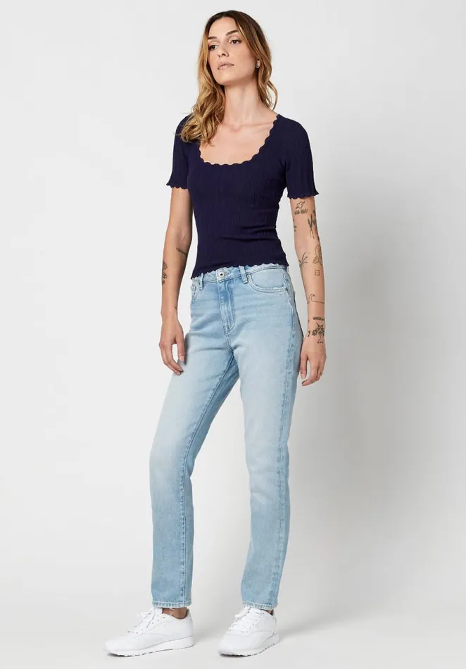 Women Scalloped Sonya Scoopneck Top Naval Academy Buffalo David Bitton Tops and Tees