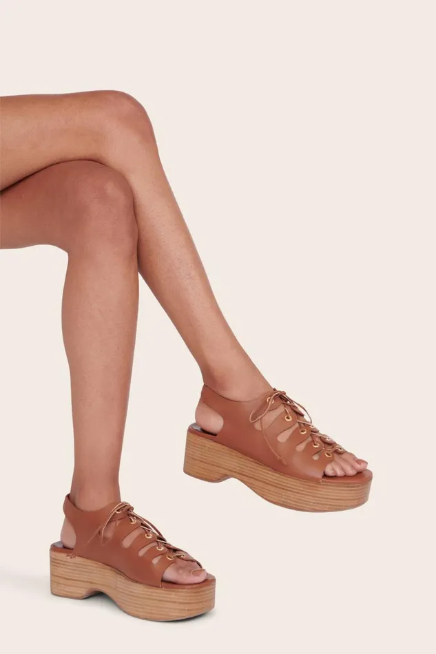 Women STAUD Platforms and Wedges QUINN PLATFORM SANDAL TAN